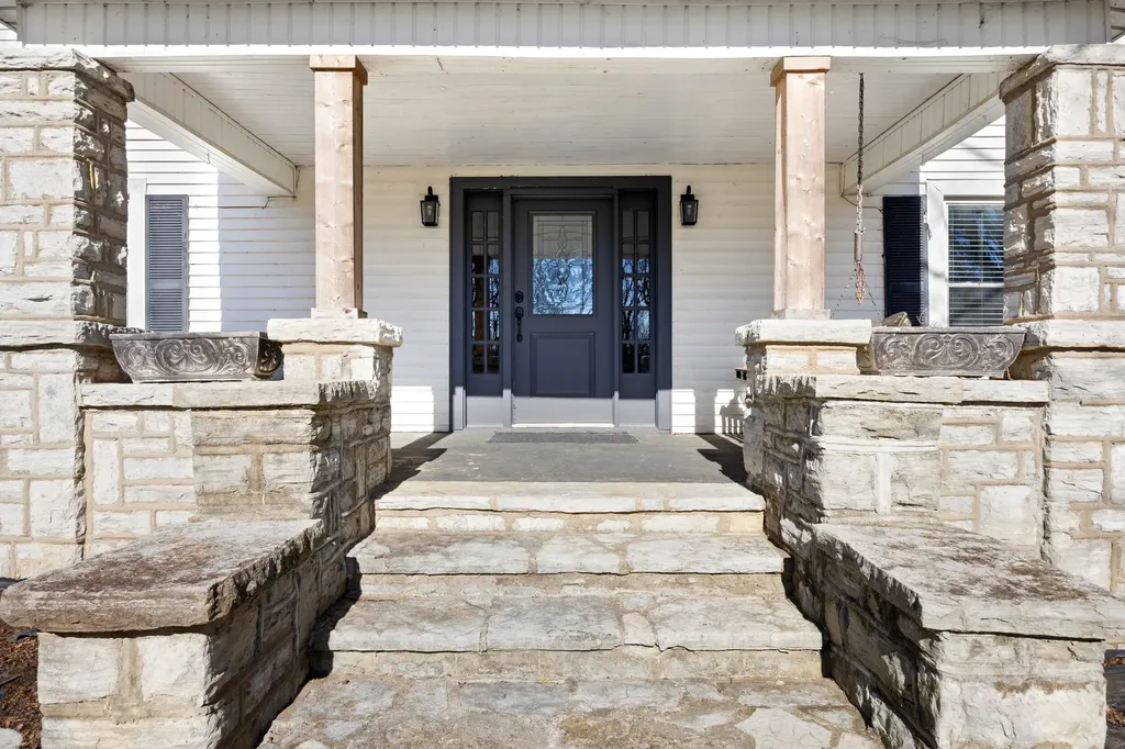 2458 High Bridge Road Lancaster KY 40444