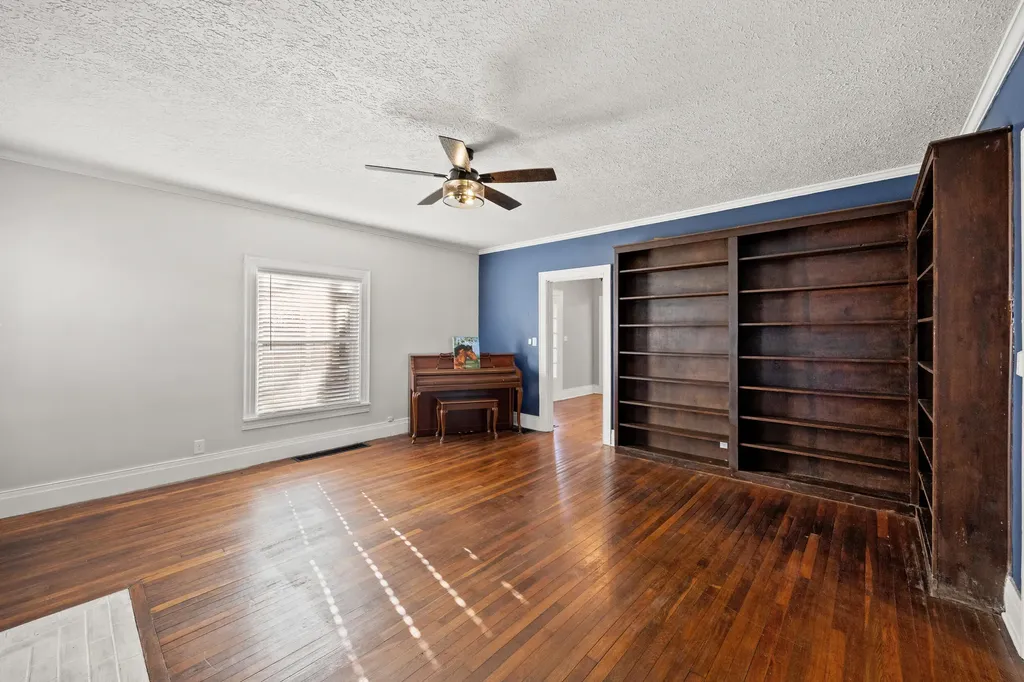 2458 High Bridge Road Lancaster KY 40444