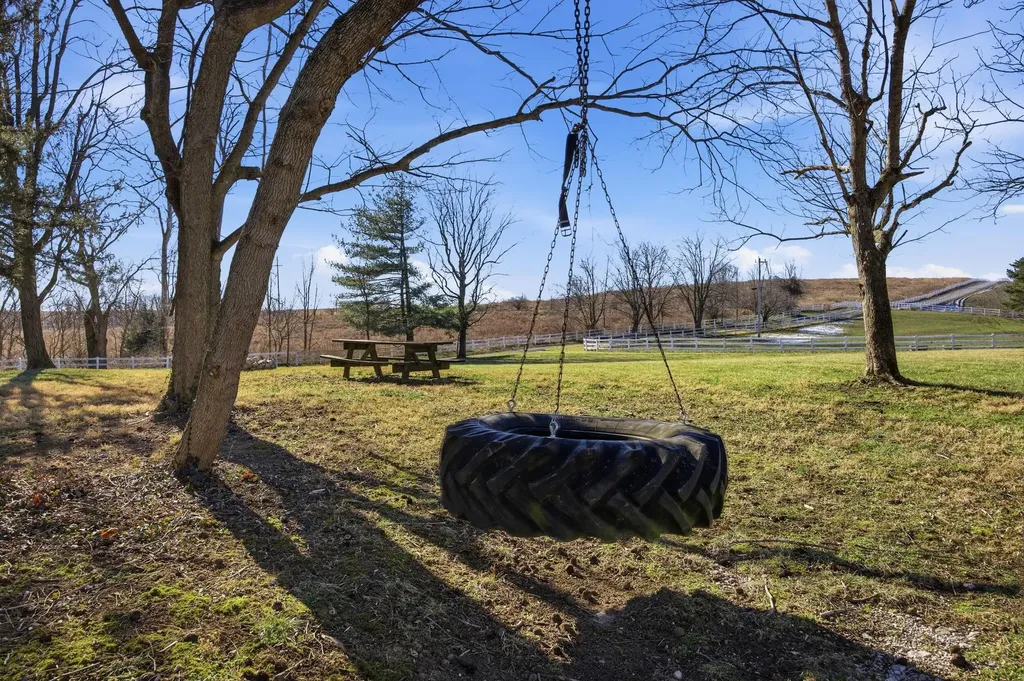 2458 High Bridge Road Lancaster KY 40444