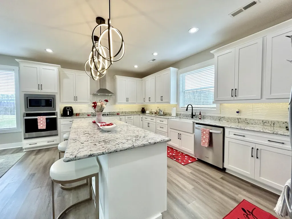 21 Hobart Lane Nancy KY 42544