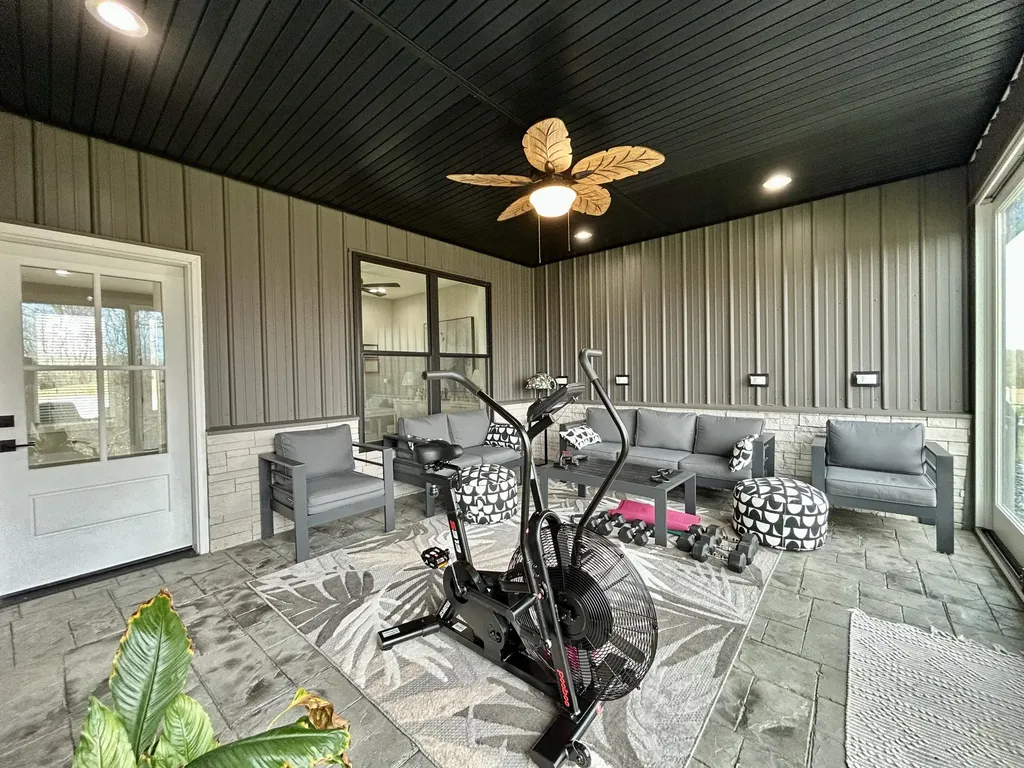 21 Hobart Lane Nancy KY 42544