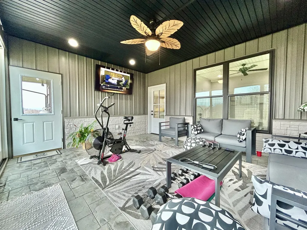 21 Hobart Lane Nancy KY 42544