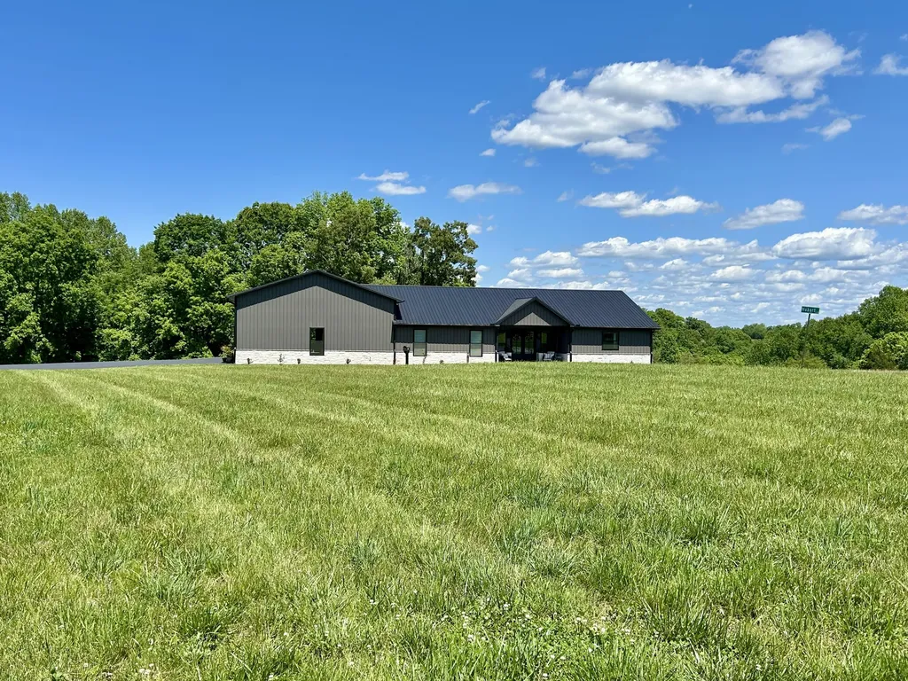 21 Hobart Lane Nancy KY 42544