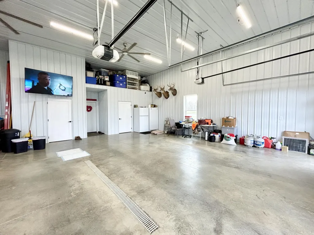 21 Hobart Lane Nancy KY 42544