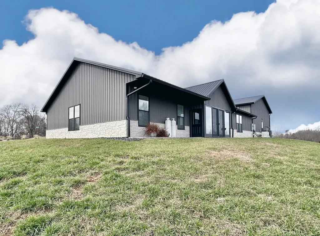 21 Hobart Lane Nancy KY 42544
