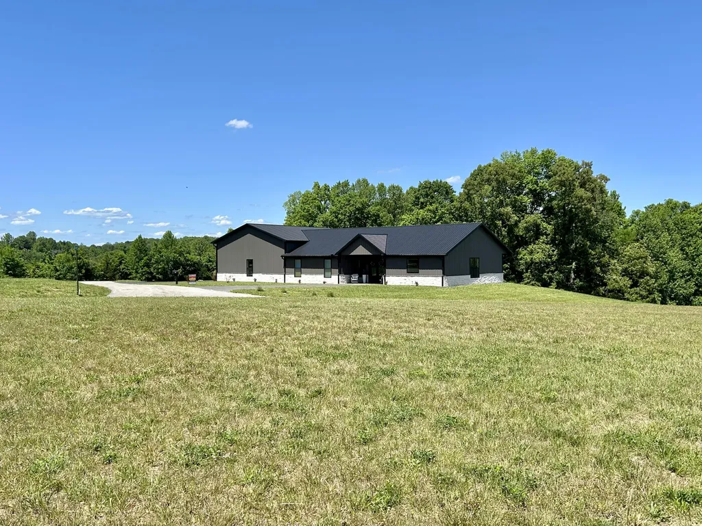 21 Hobart Lane Nancy KY 42544