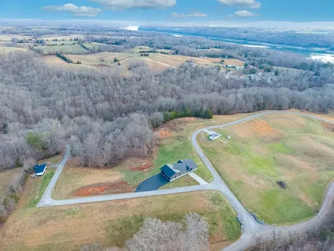 21 Hobart Lane Nancy KY 42544