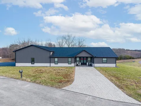 21 Hobart Lane Nancy KY 42544