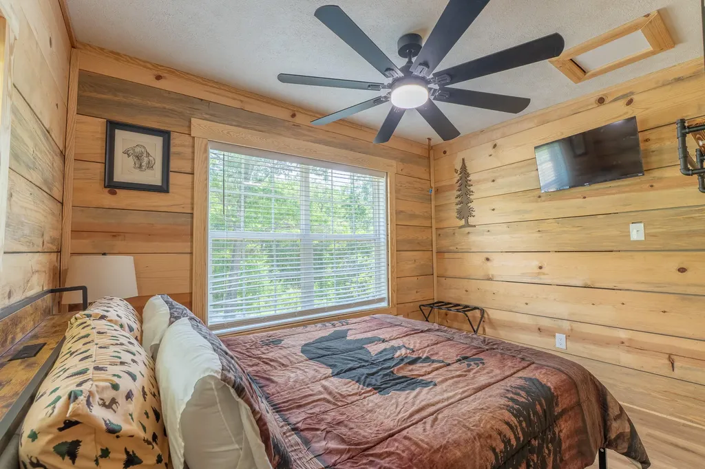 25 Hawk Drive Burnside KY 42519
