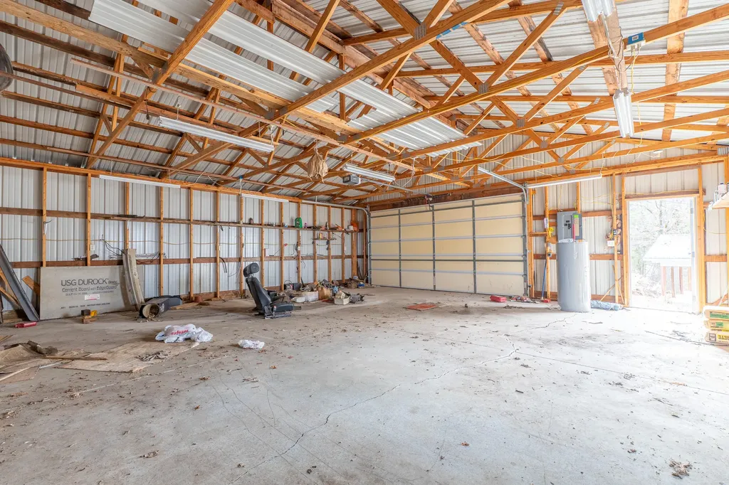 25 Hawk Drive Burnside KY 42519
