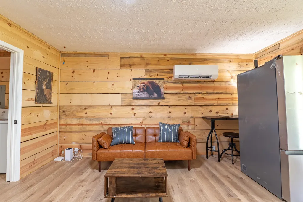 25 Hawk Drive Burnside KY 42519