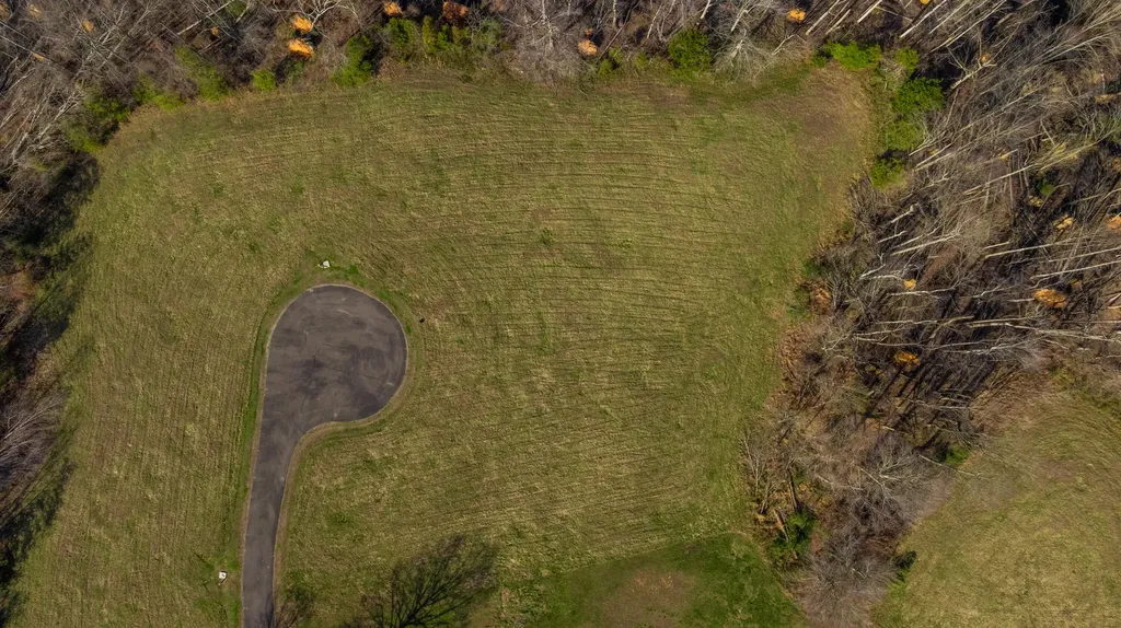 162 Douglas Road Russell Springs KY 42642