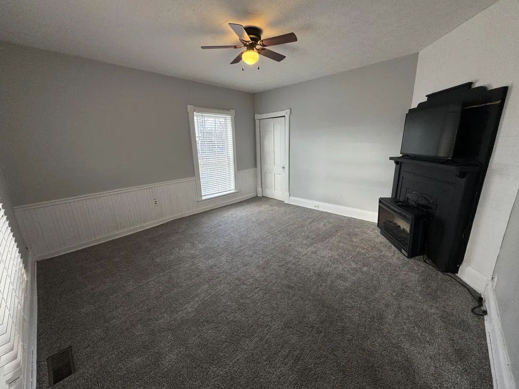 265 Ingram Avenue Flemingsburg KY 41041