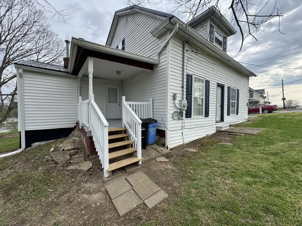 265 Ingram Avenue Flemingsburg KY 41041
