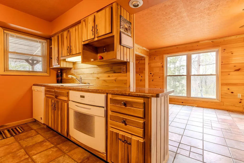 312 Bobcat Lane Salt Lick KY 40371