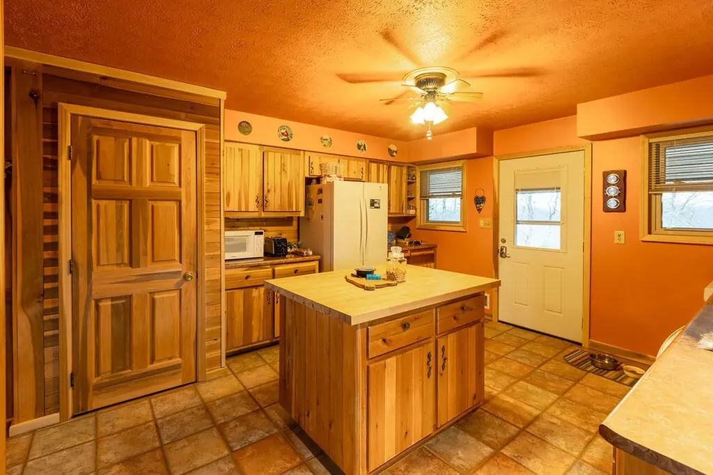 312 Bobcat Lane Salt Lick KY 40371