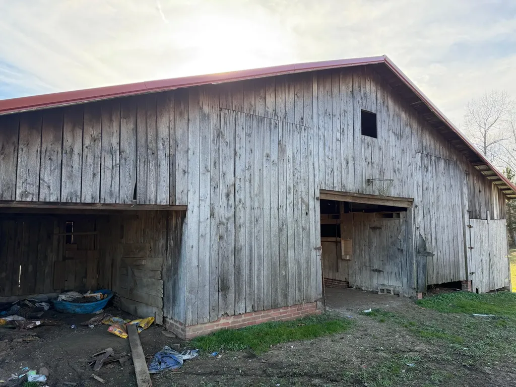 550 E 312 Corbin KY 40701
