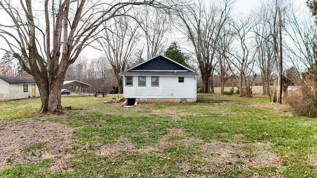 550 E 312 Corbin KY 40701