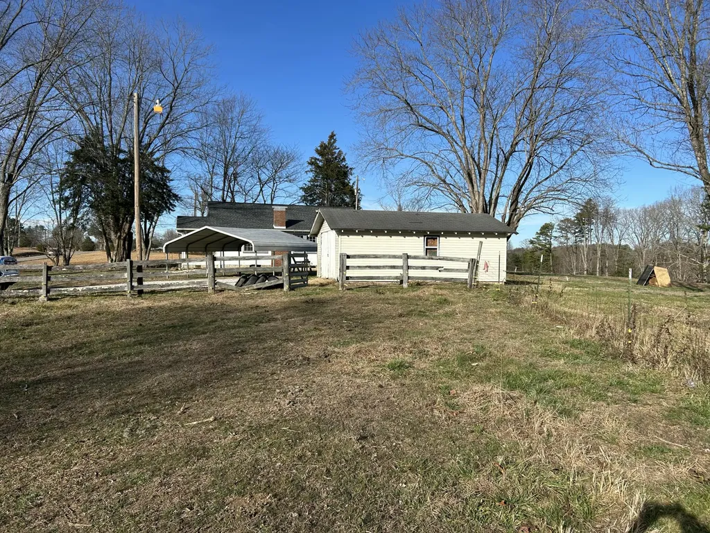550 E 312 Corbin KY 40701