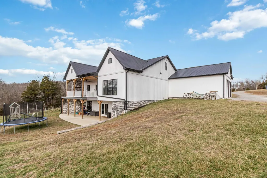 65 Highway 1003 Somerset KY 42501