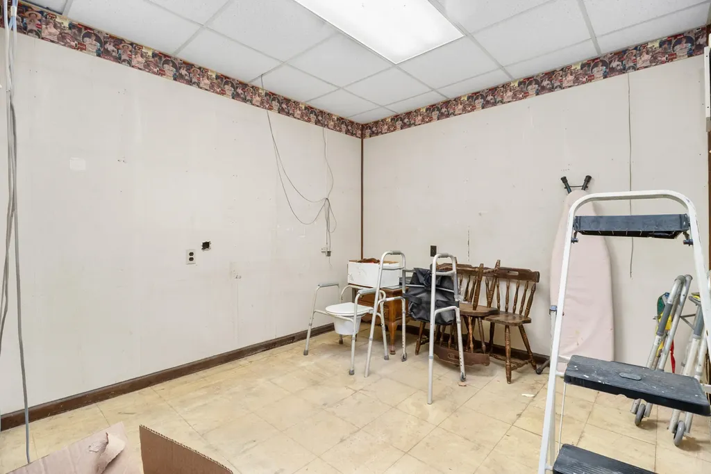 212 1st Street Mckee KY 40447