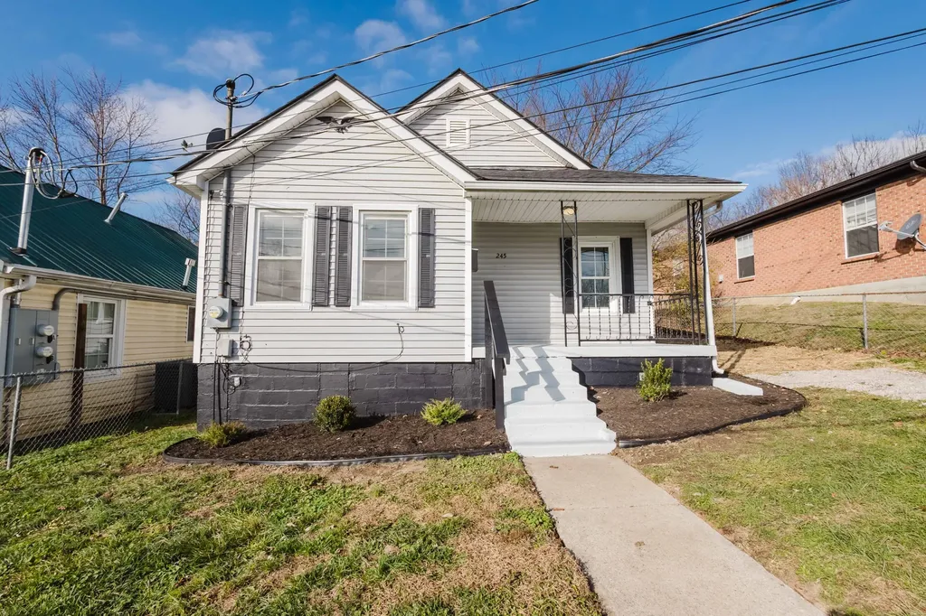 241-245 Evansdale Avenue Richmond KY 40475