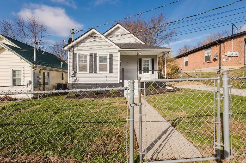 241-245 Evansdale Avenue Richmond KY 40475
