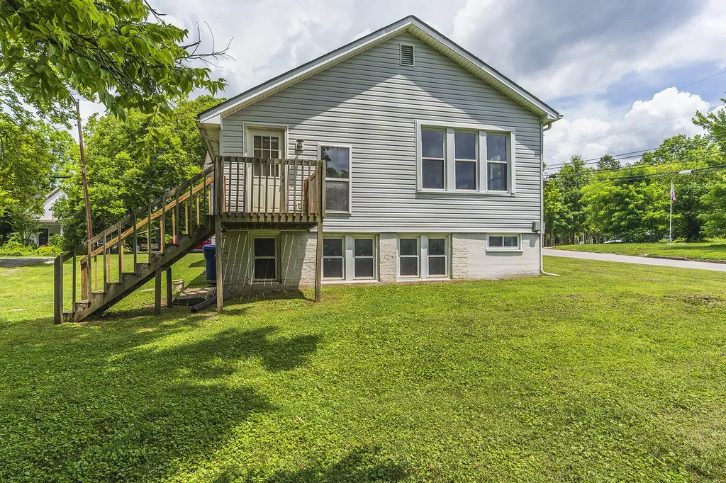 232 Jackson Street Berea KY 40403
