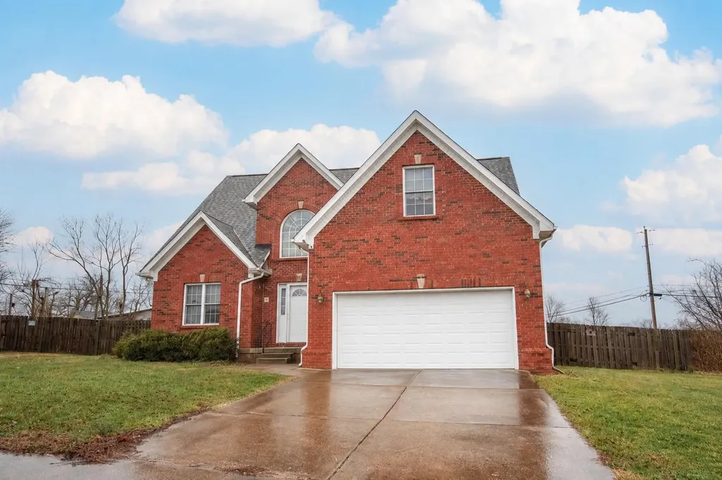 144 Florence Court Nicholasville KY 40356