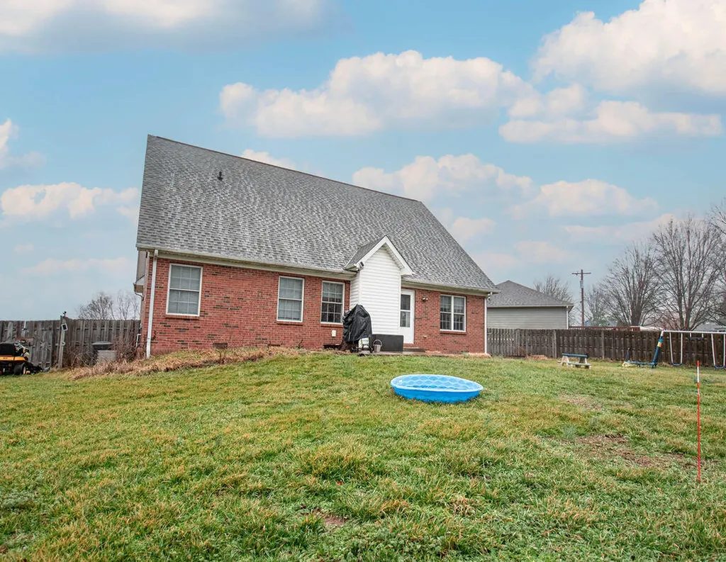 144 Florence Court Nicholasville KY 40356