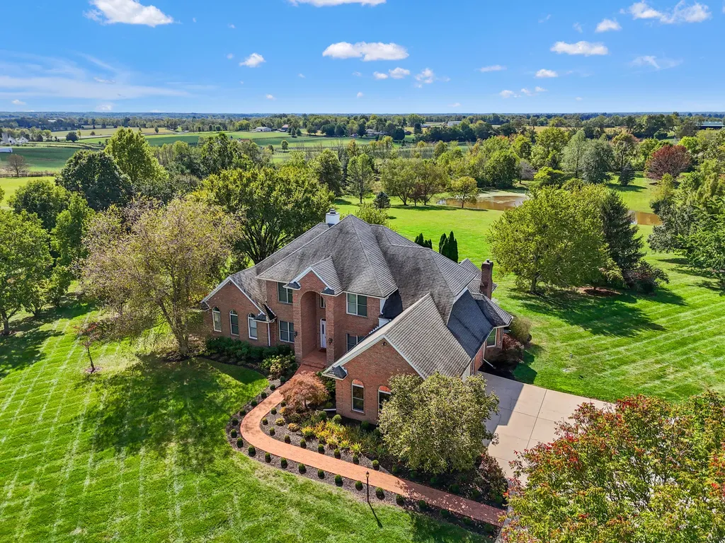 229 Harp Innis Road Lexington KY 40511