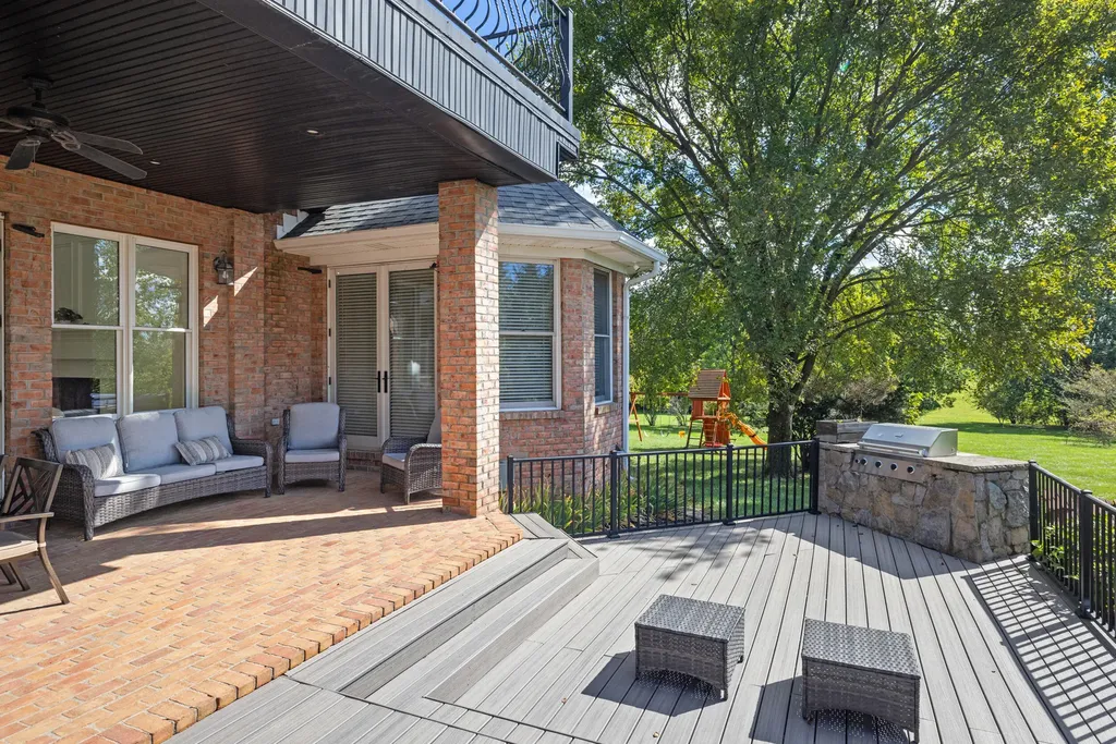 229 Harp Innis Road Lexington KY 40511
