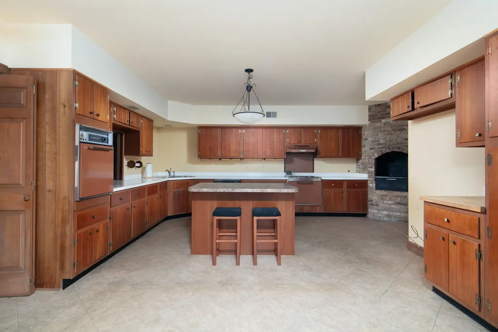 1357-1361 E Cooper Drive Lexington KY 40502