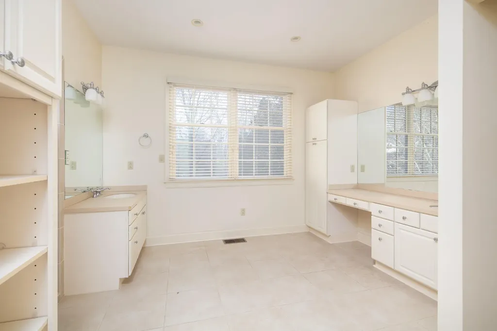 1357-1361 E Cooper Drive Lexington KY 40502