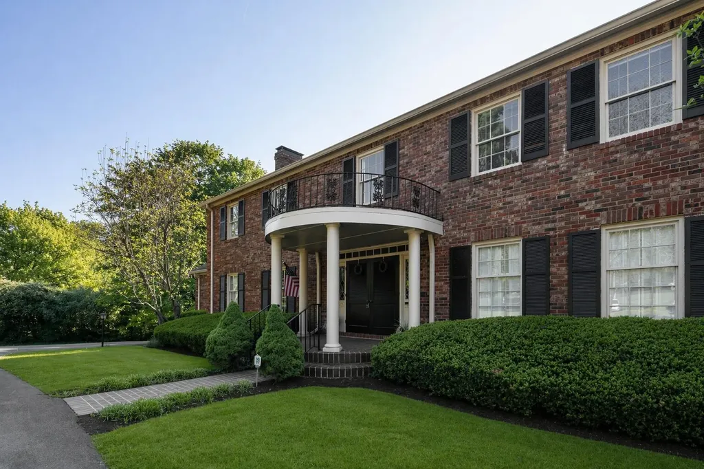 1357-1361 E Cooper Drive Lexington KY 40502