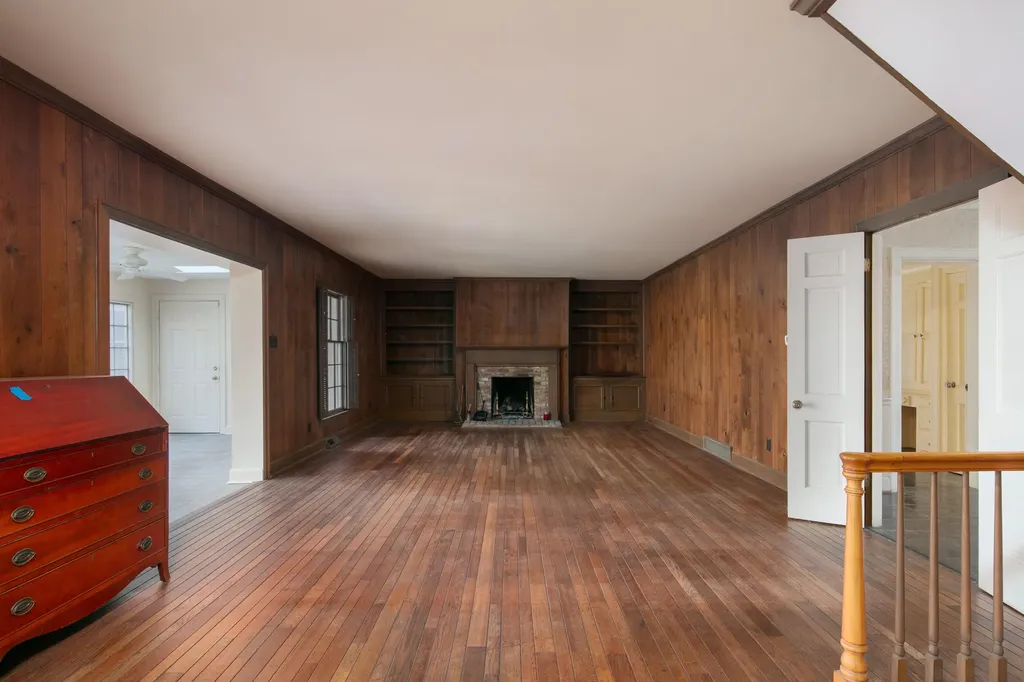 1357-1361 E Cooper Drive Lexington KY 40502