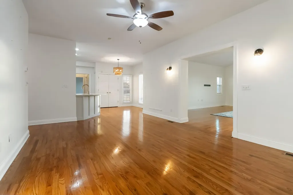 139 Beechwood Drive London KY 40744