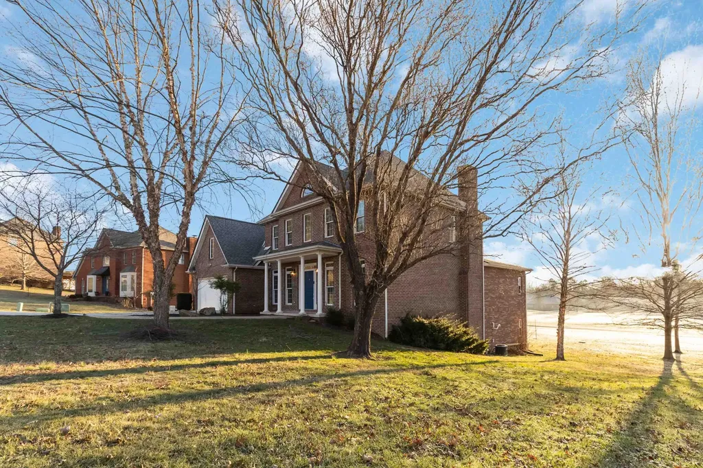 139 Beechwood Drive London KY 40744