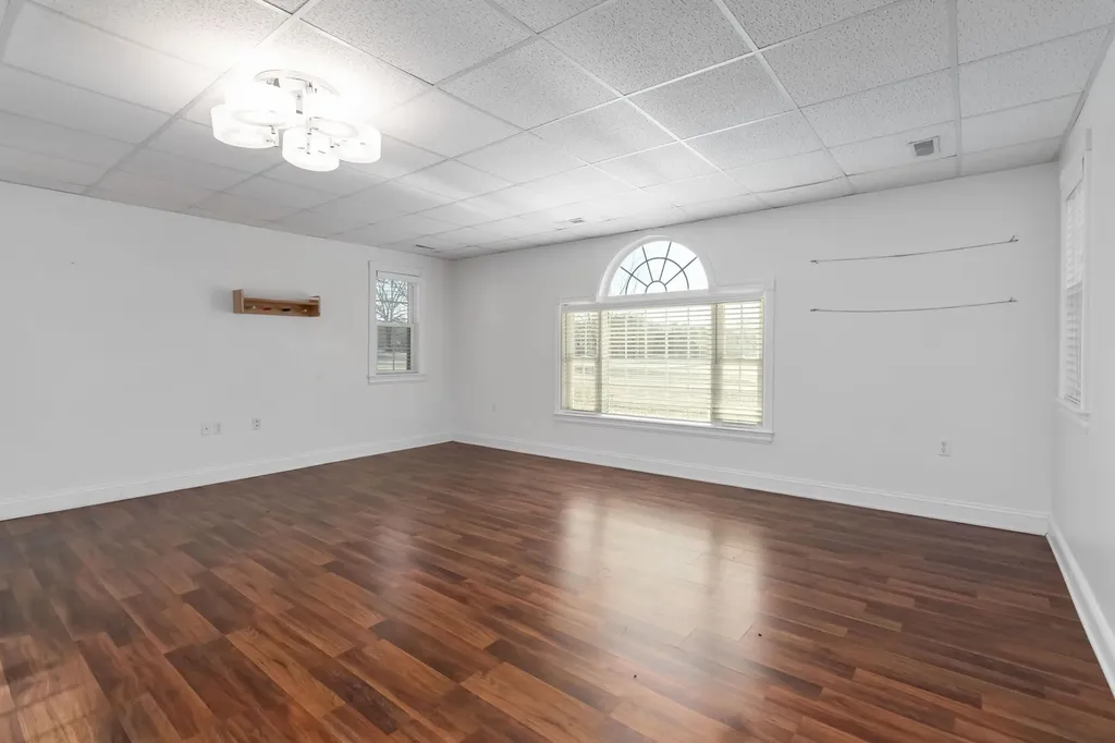 139 Beechwood Drive London KY 40744