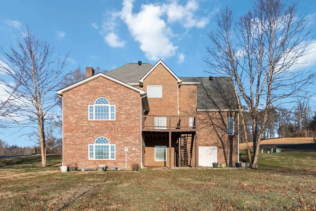 139 Beechwood Drive London KY 40744