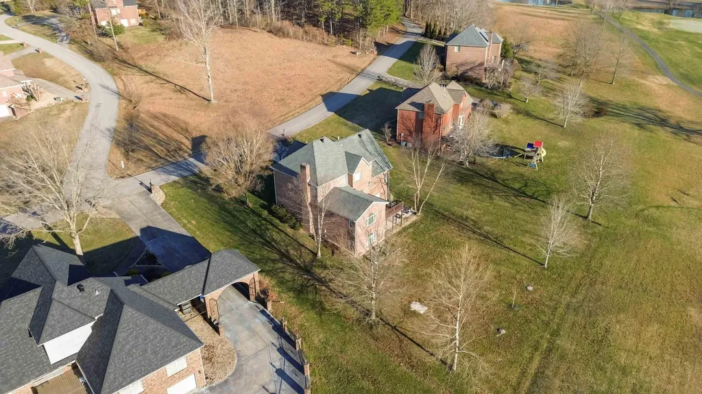 139 Beechwood Drive London KY 40744