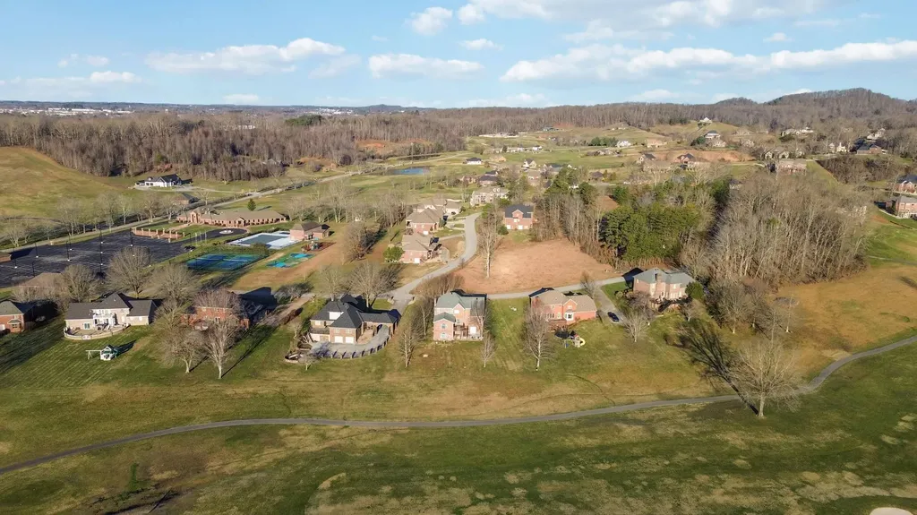 139 Beechwood Drive London KY 40744