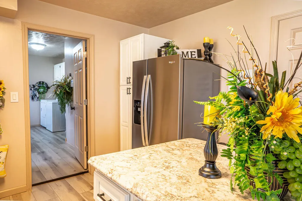 827 Dean Road Mckee KY 40447