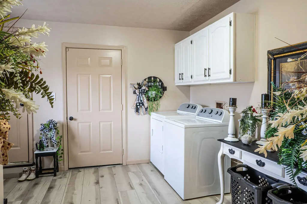 827 Dean Road Mckee KY 40447