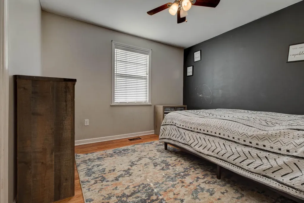 109 Parish Road Jeffersonville KY 40337