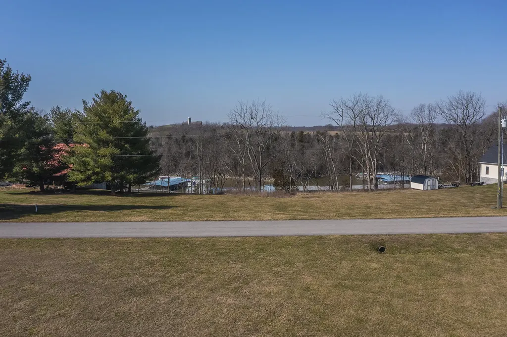 1 S Homestead Lane Lancaster KY 40444