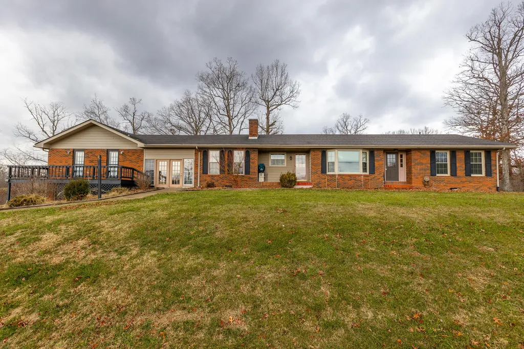 463 Hutchinson Road West Liberty KY 41472