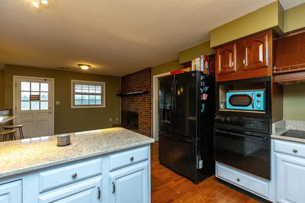 463 Hutchinson Road West Liberty KY 41472