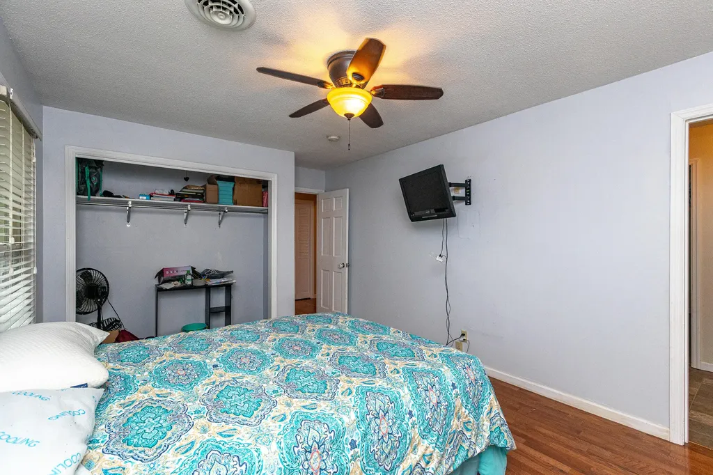 463 Hutchinson Road West Liberty KY 41472