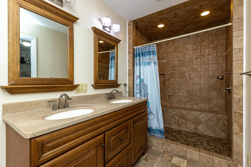 463 Hutchinson Road West Liberty KY 41472